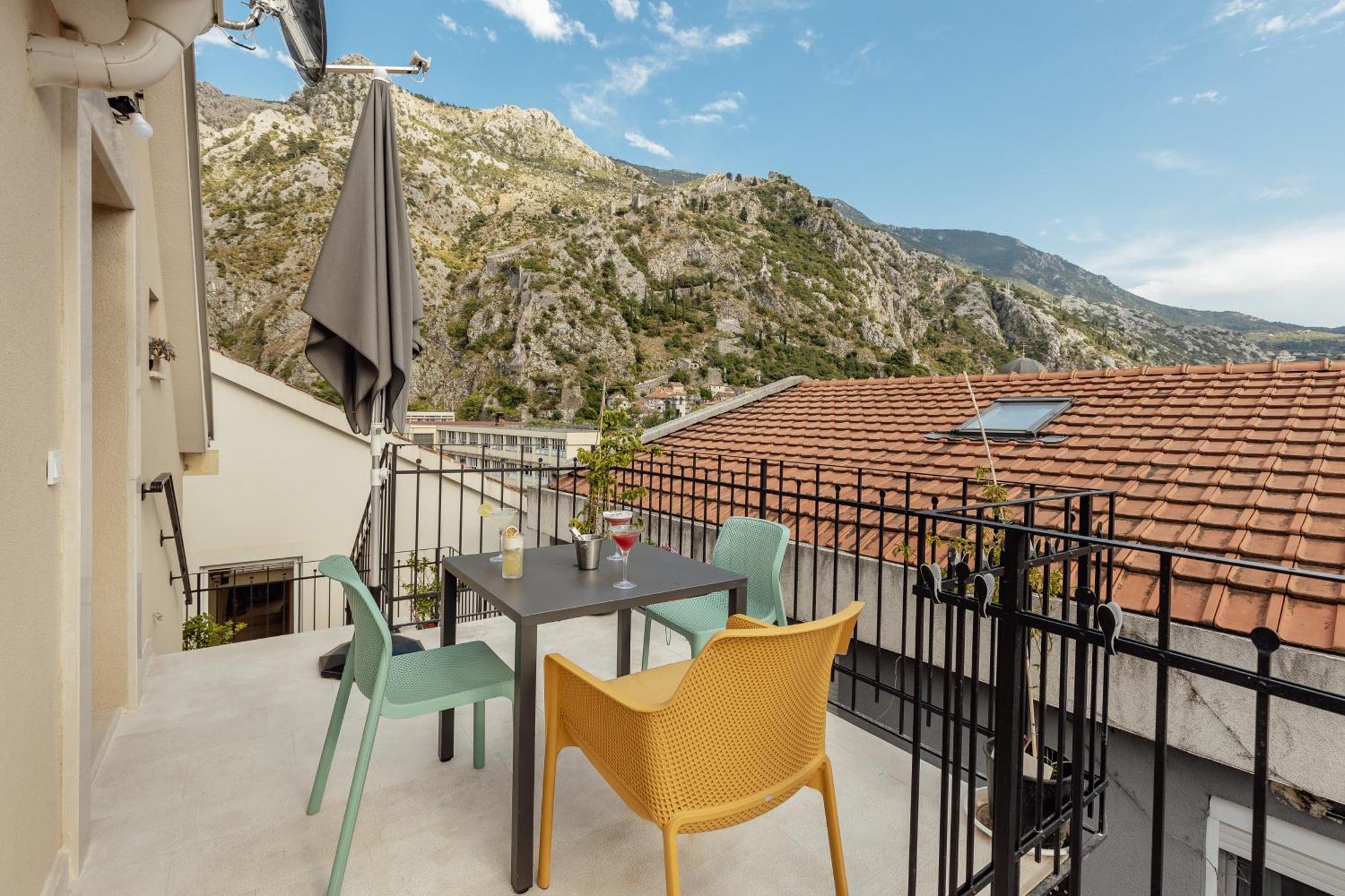 Kotor Central Point Ngoại thất bức ảnh